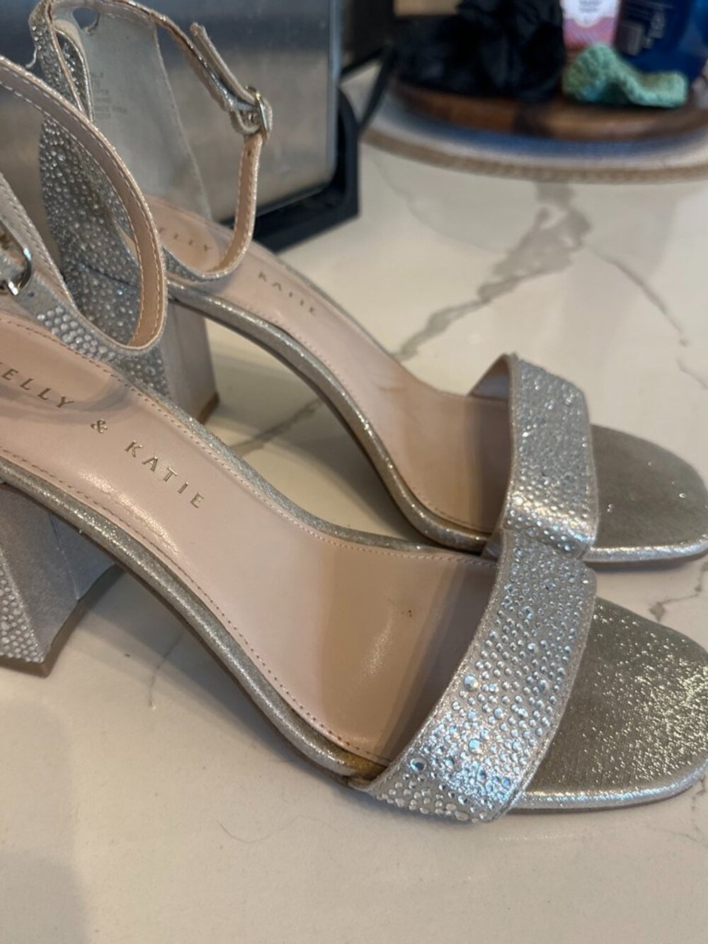 Kelly & Katie Women's Sparkly Block Heel Sandals